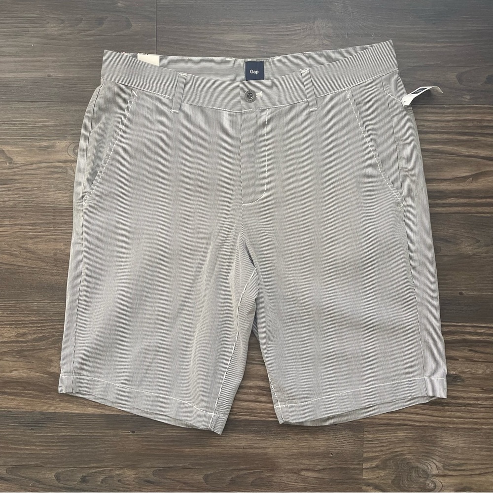 GAP Flat Front Corded Stripe Shorts (NWT)